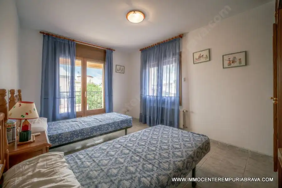 Chalet en venta en Requesens, imagen 12
