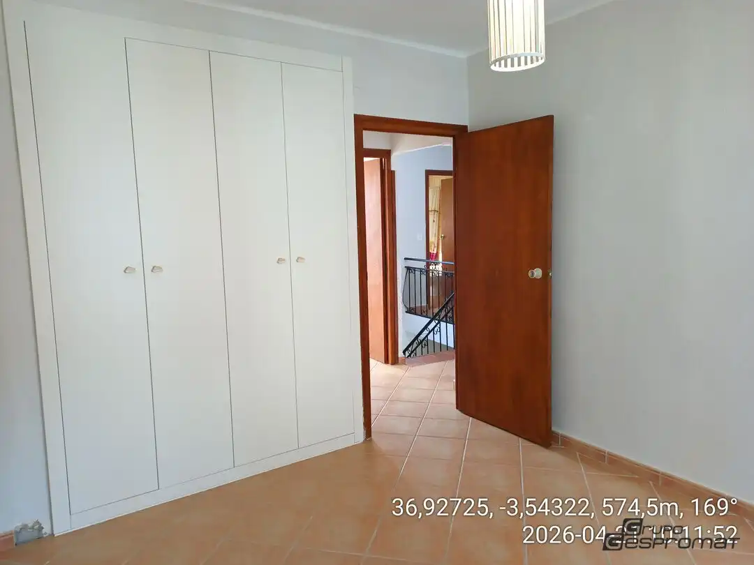 Casa adosada en venta en Lecrín con Jardín privado, Terraza y Trastero