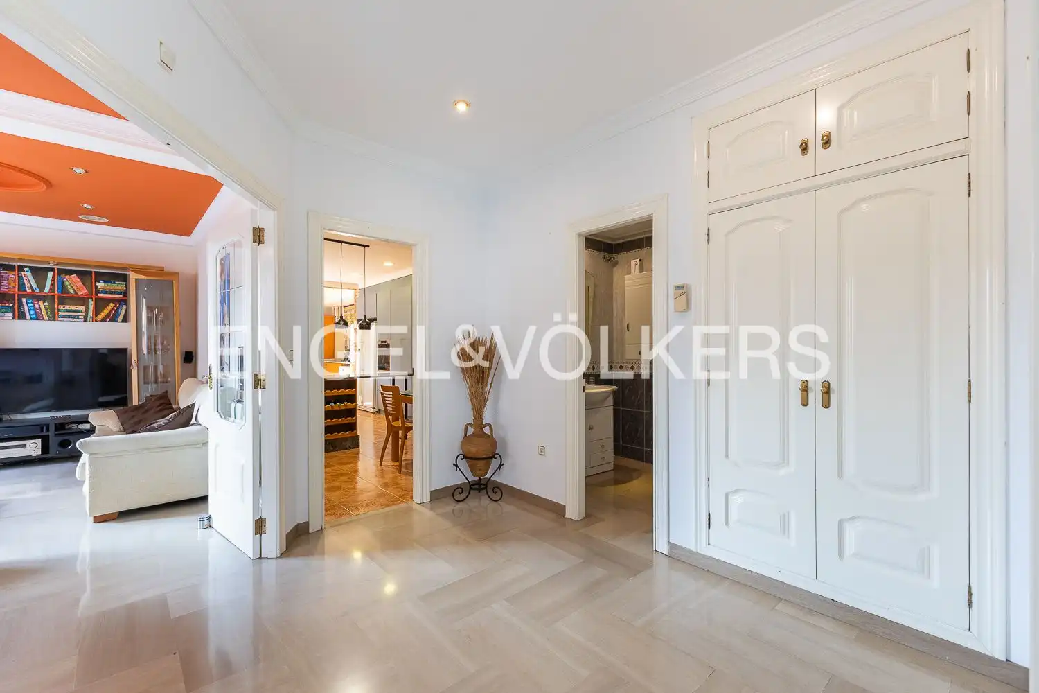 Detached homes for sale in Albal, Valencia