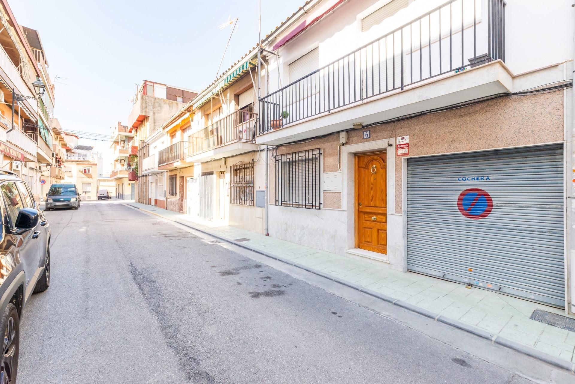 Exterior view of Single-family semi-detached for sale in Peligros  with Balcony