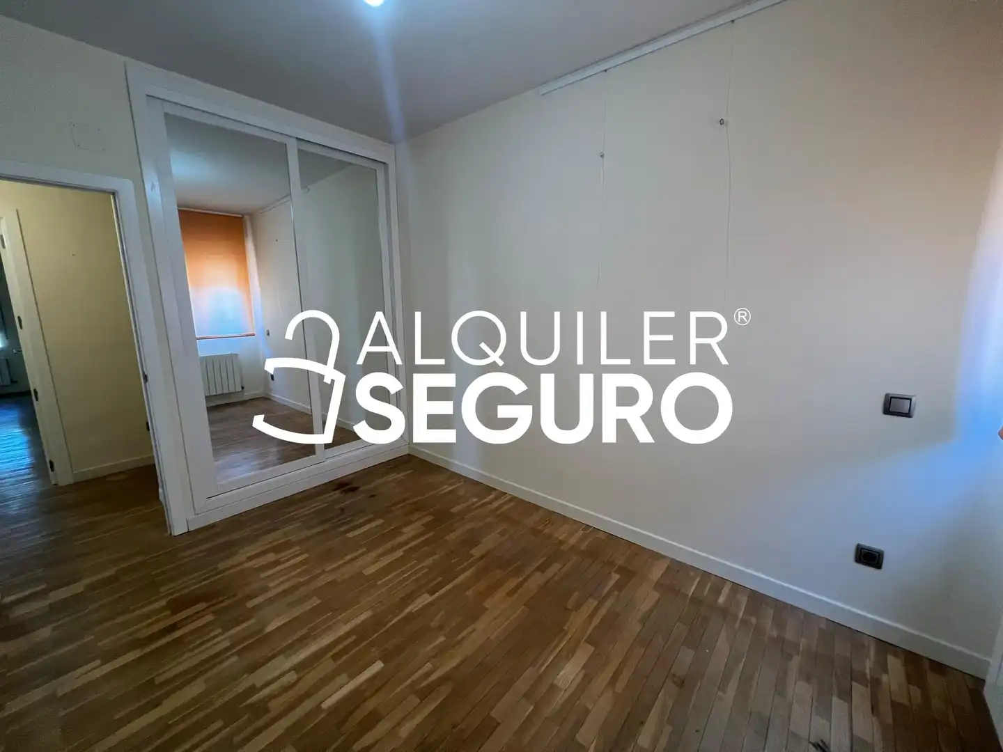 Bedroom of Flat for rent in Tres Cantos  with Air Conditioner and Heating