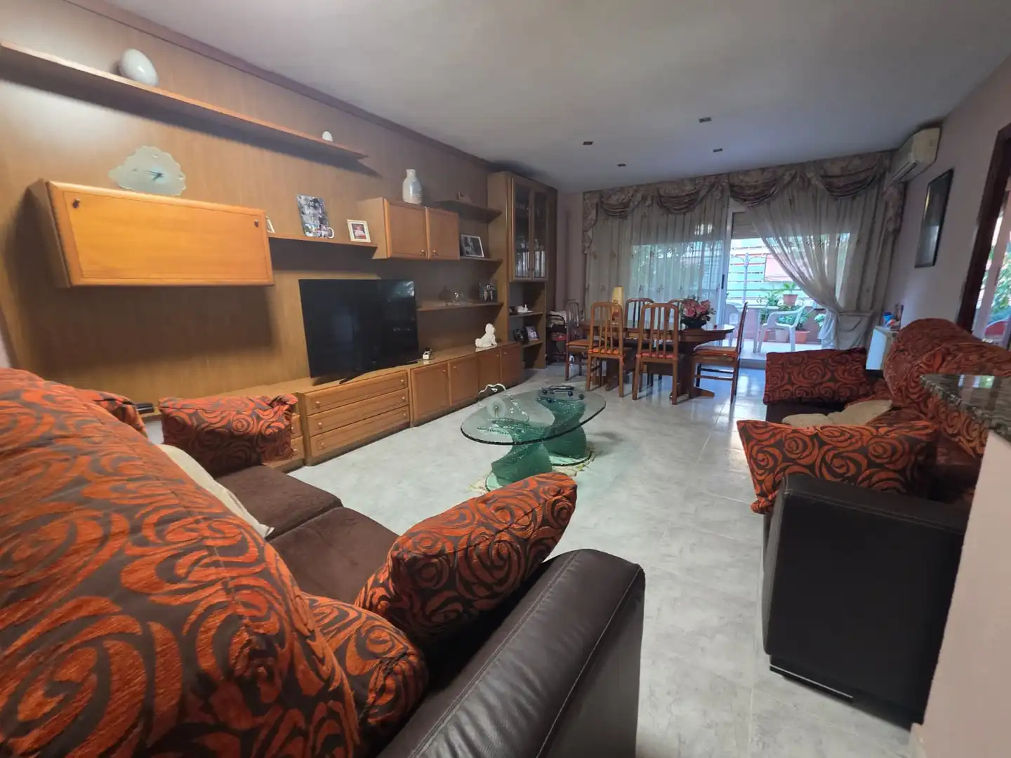 Living room of Flat for sale in Canovelles  with Air Conditioner, Heating and Terrace