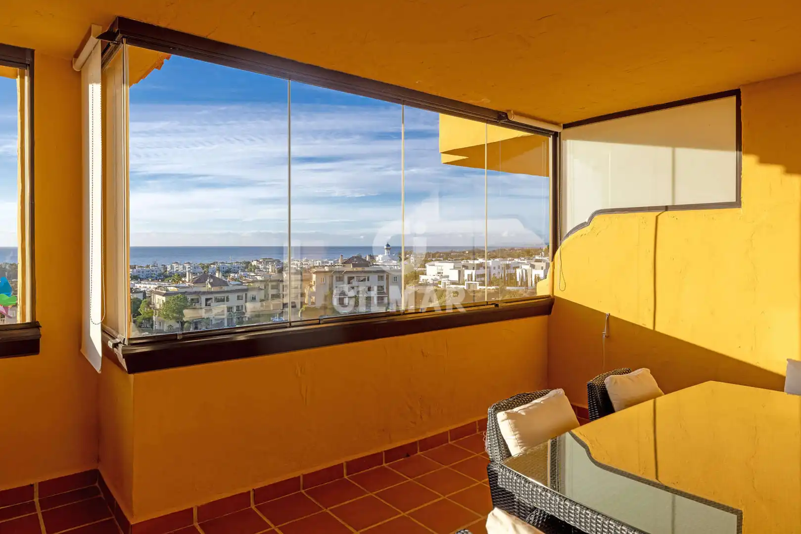 Apartament amb terrassa en venda a Selwo, imagen 61