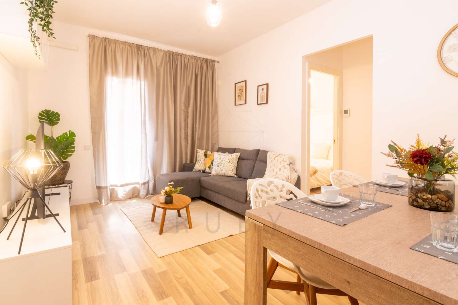 Bedroom of Apartment to share in L'Hospitalet de Llobregat  with Air Conditioner, Heating and Terrace