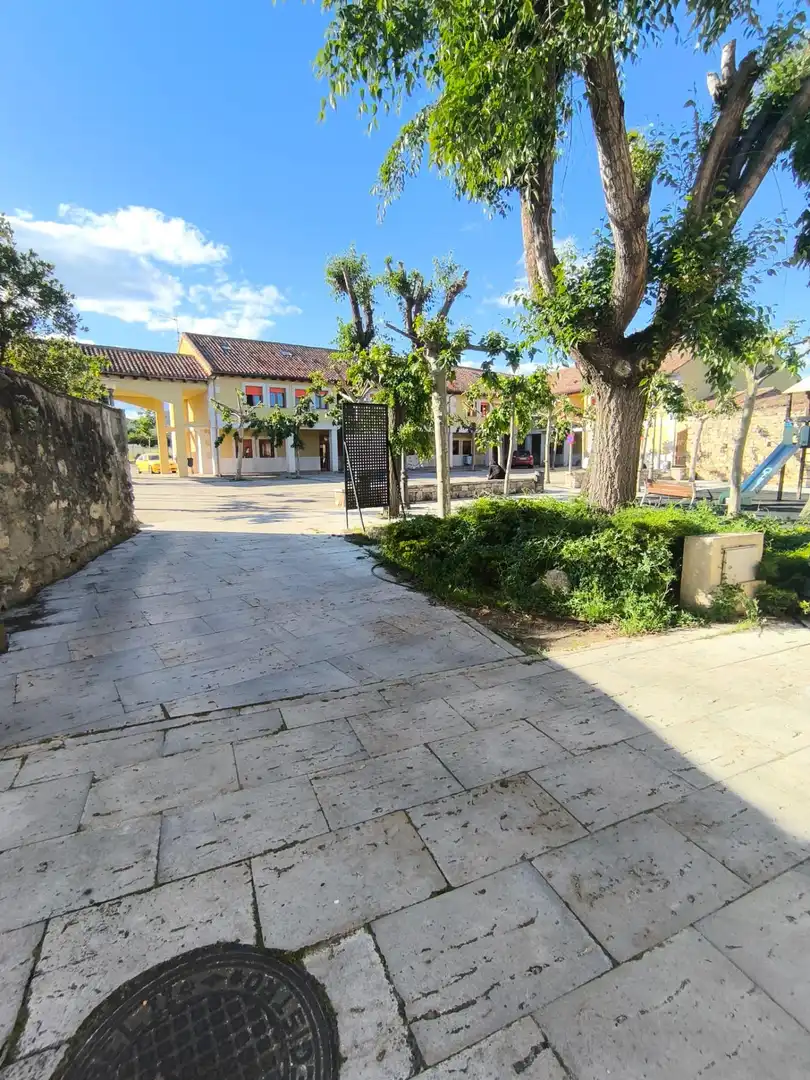 Aparcament de Casa o xalet de lloguer amb opció a compra en Torremocha de Jarama amb Calefacció, Jardí privat i Traster