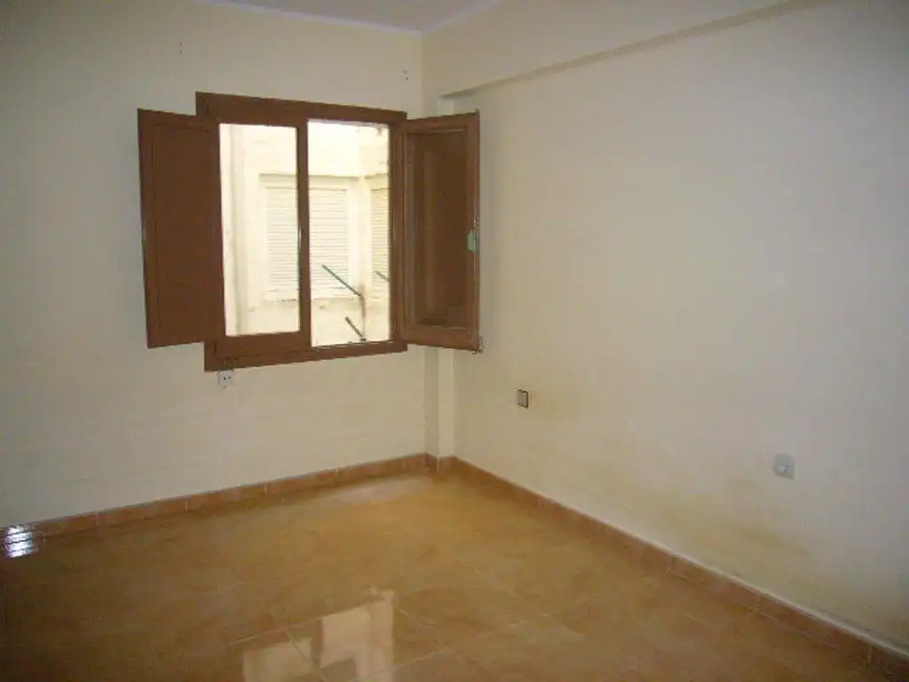 Flat for sale in C/ Miquel Granell, Zona Hospital