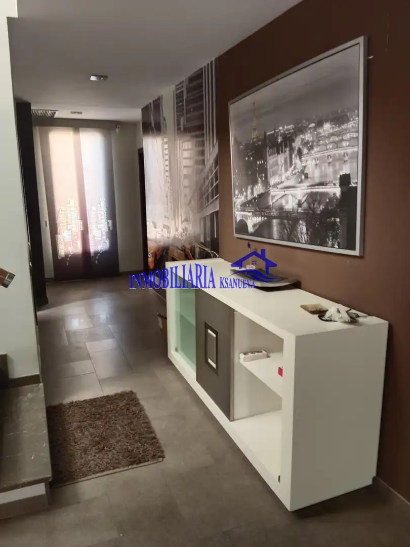 Villa mit Pool zum Verkauf in La Carlota, imagen 8