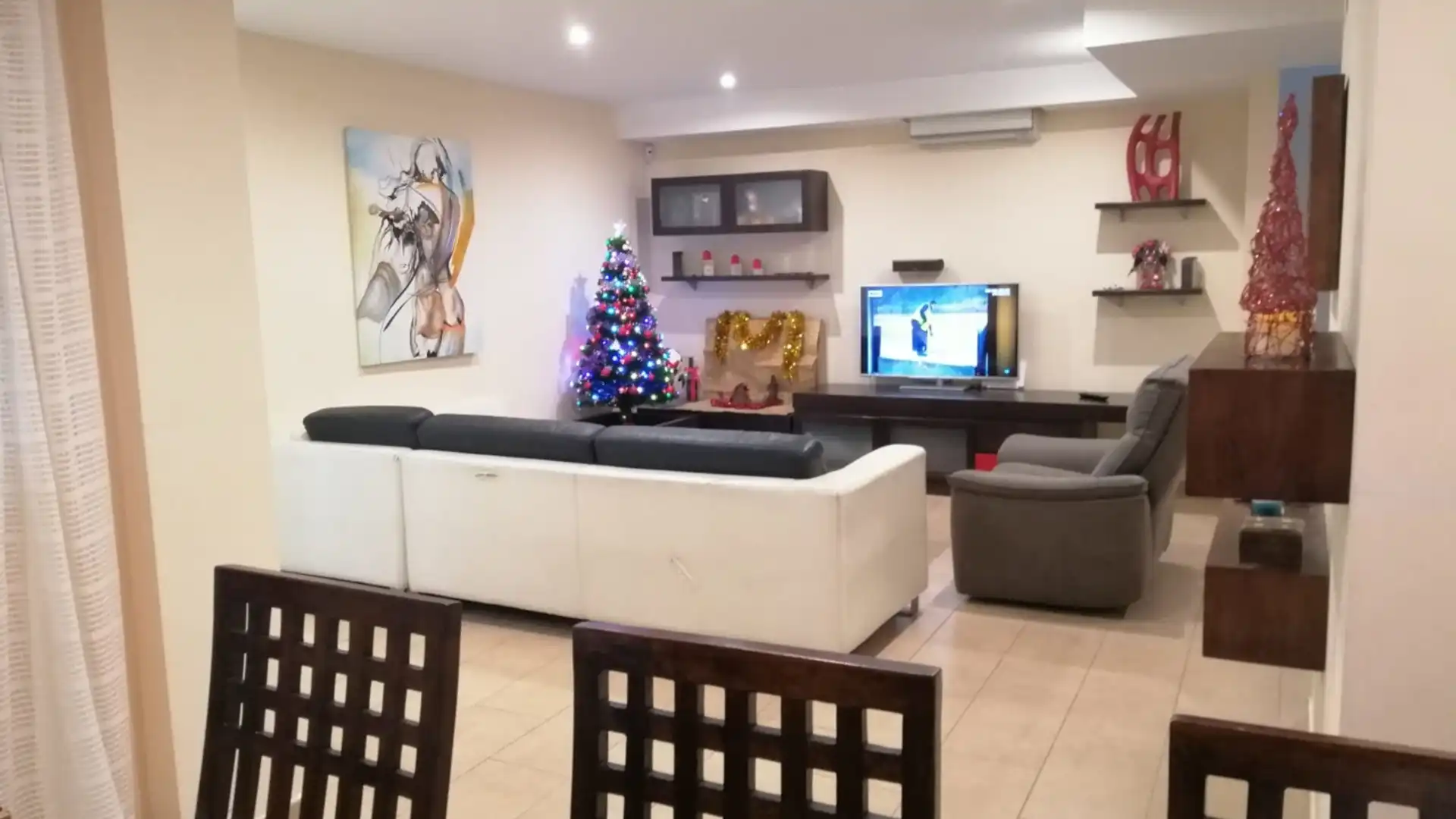 Sala d'estar de Casa adosada en venda en  Valencia Capital amb Aire condicionat, Calefacció i Piscina