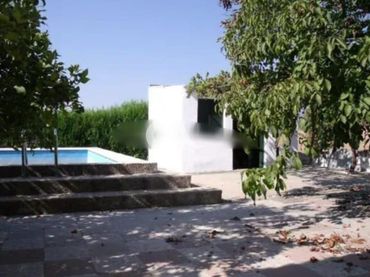 Xalet en venda a Periurbano Este - Campiña
