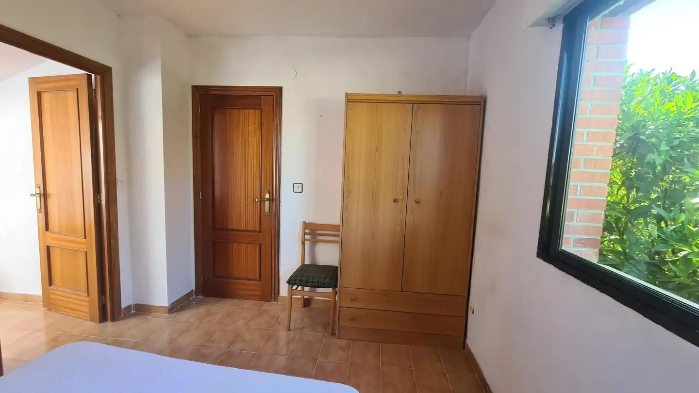 Bedroom of Houses for sale in La Adrada   with Private garden