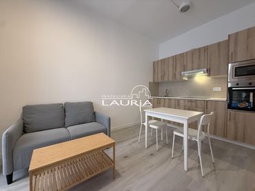 Wohnung zur Miete in Ciutat Vella