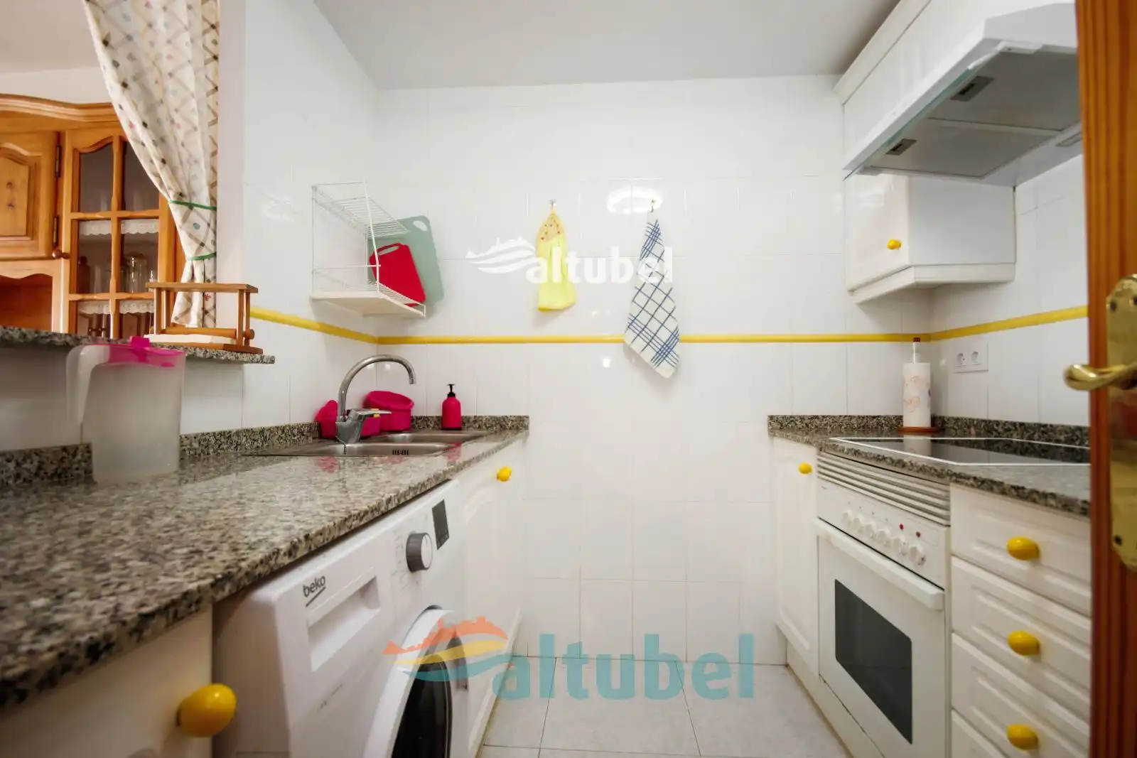 Cocina de Apartamento en venta en Peñíscola / Peníscola con Terraza, Piscina y Amueblado