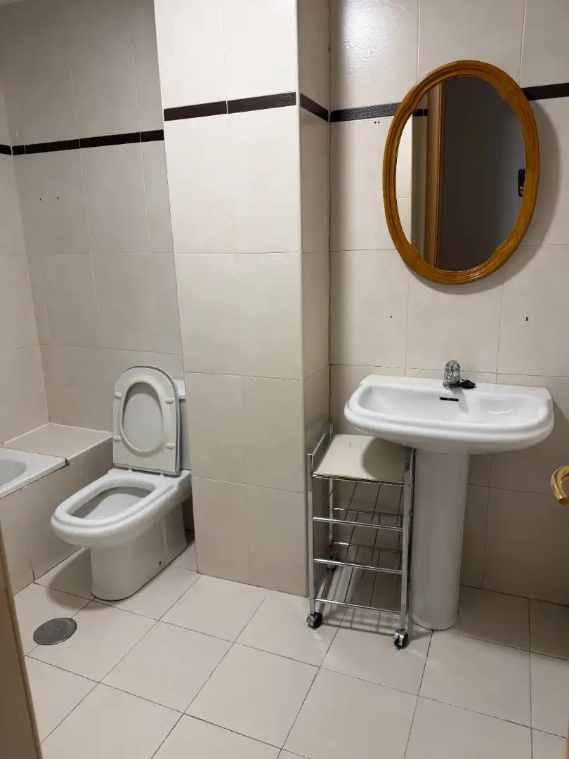 Bathroom of Flat for sale in Cistérniga, Valladolid