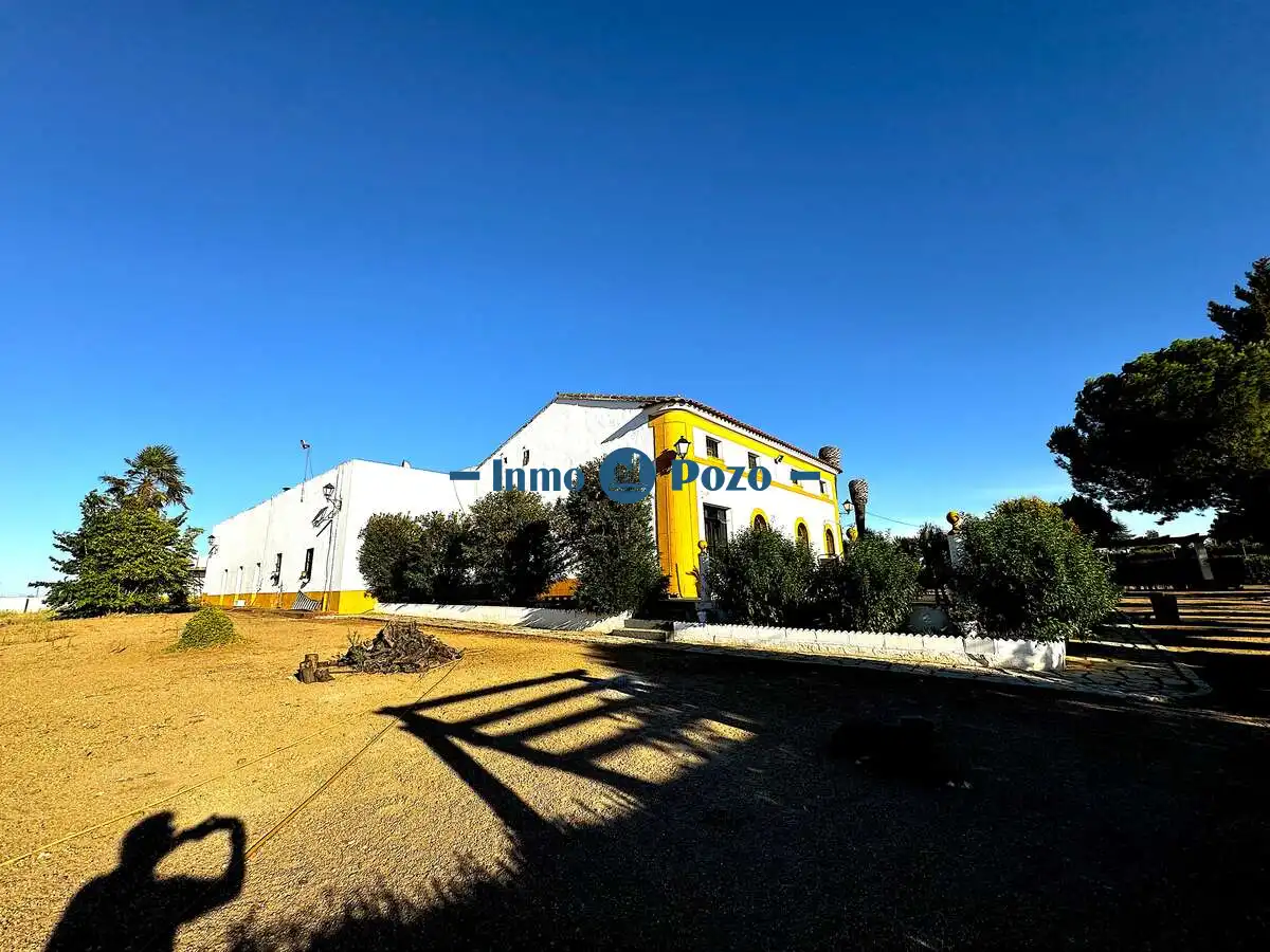 Casa rústica en venda a Almendralejo, imagen 12