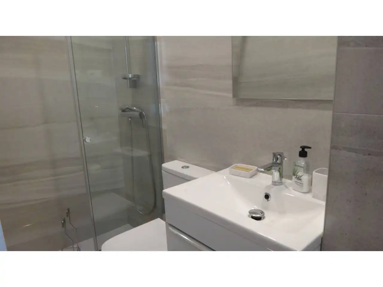 Baño de Piso en venta en  Pamplona / Iruña con Calefacción, Parquet y Trastero