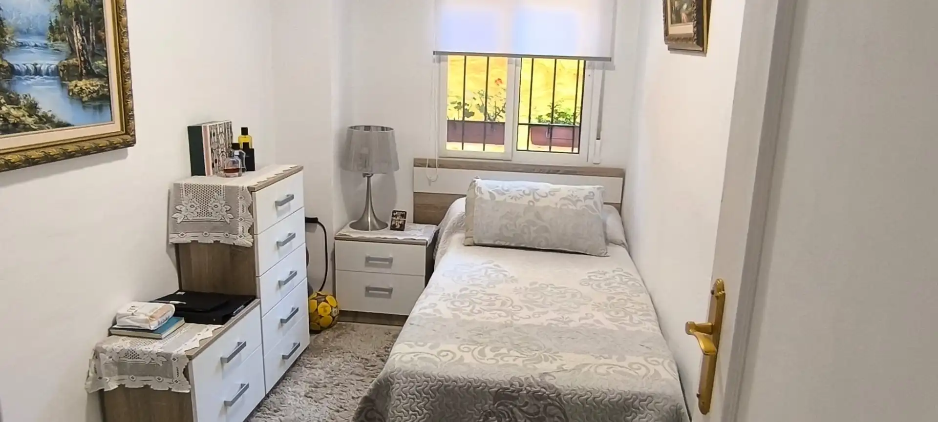 Bedroom of Flat for sale in Marbella  with Terrace, Oven and Washing machine