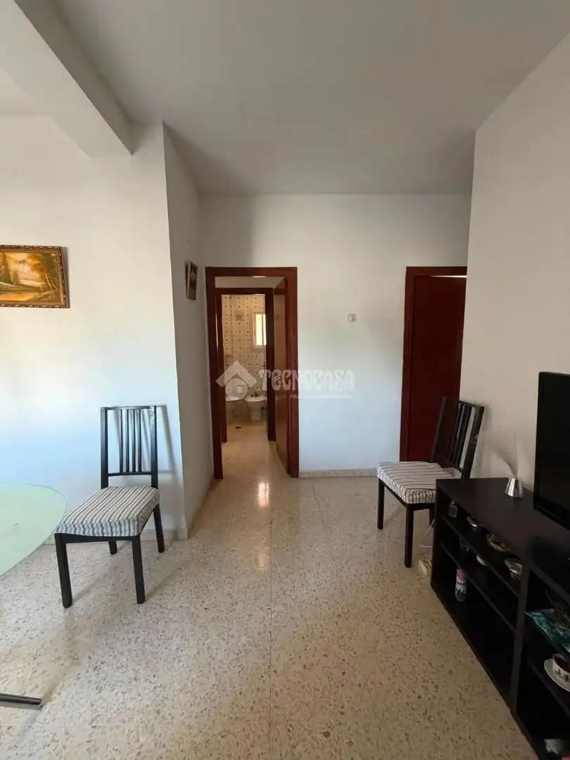 Flat for sale in Salesianos