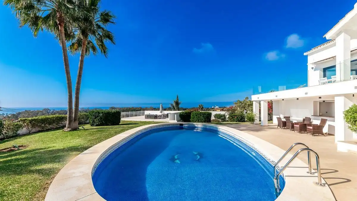 Casa o xalet de lloguer a Elviria