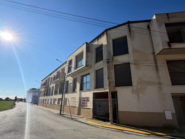 Rez-de-chaussée avec balcon à vendre à Carrer Prat de la Riba 14