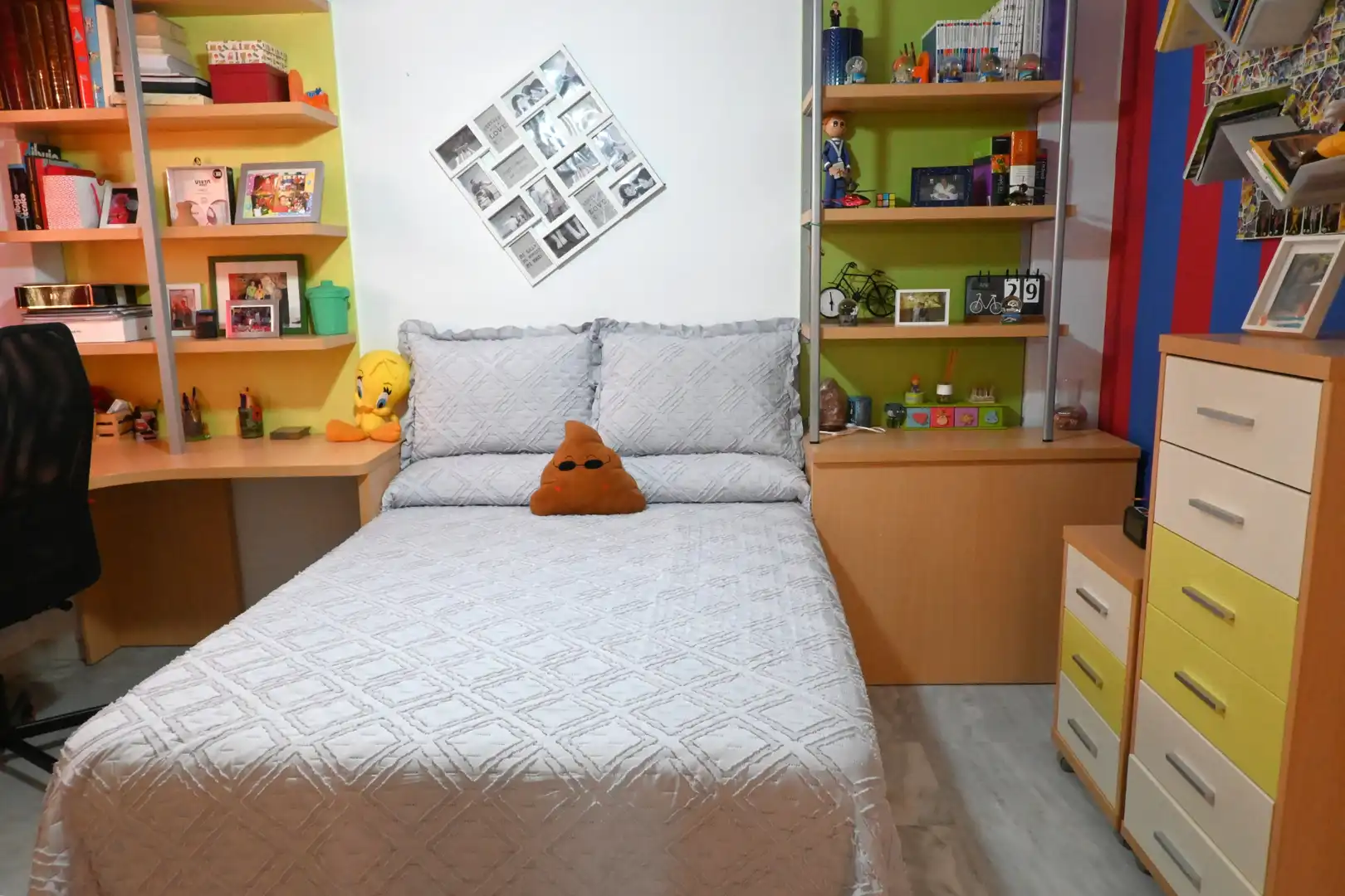 Habitación de Casa adosada en venta en Las Gabias con Aire acondicionado, Calefacción y Terraza