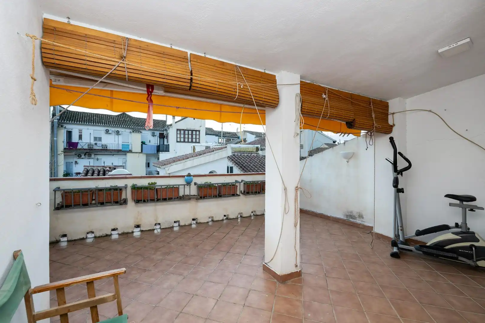 Terrassa de Casa o xalet en venda en Granada amb Aire condicionat, Terrassa i Moblat