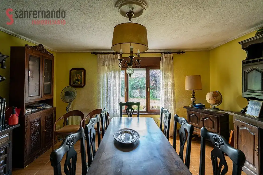 Comedor de Casa o chalet en venta en Reocín con Calefacción y Jardín privado