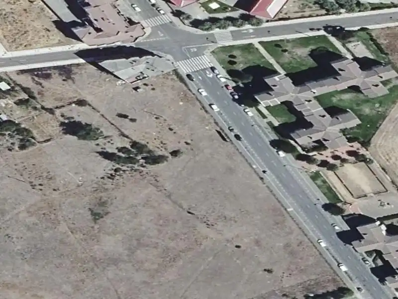 Lands and plots for sale in calle Jorge Manrique, imagen 2