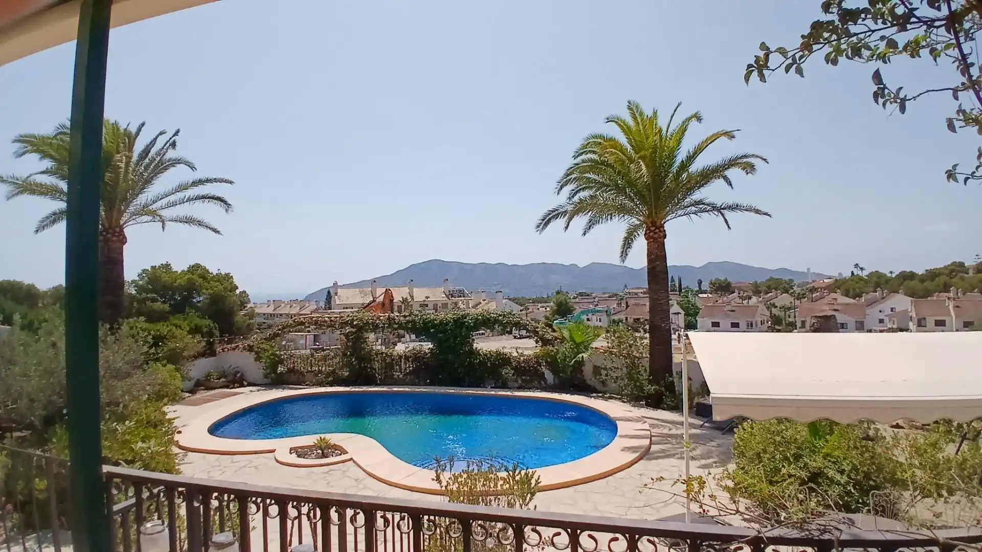 Villa avec piscine à vendre à Escandinavia - Cautivador, imagen 3