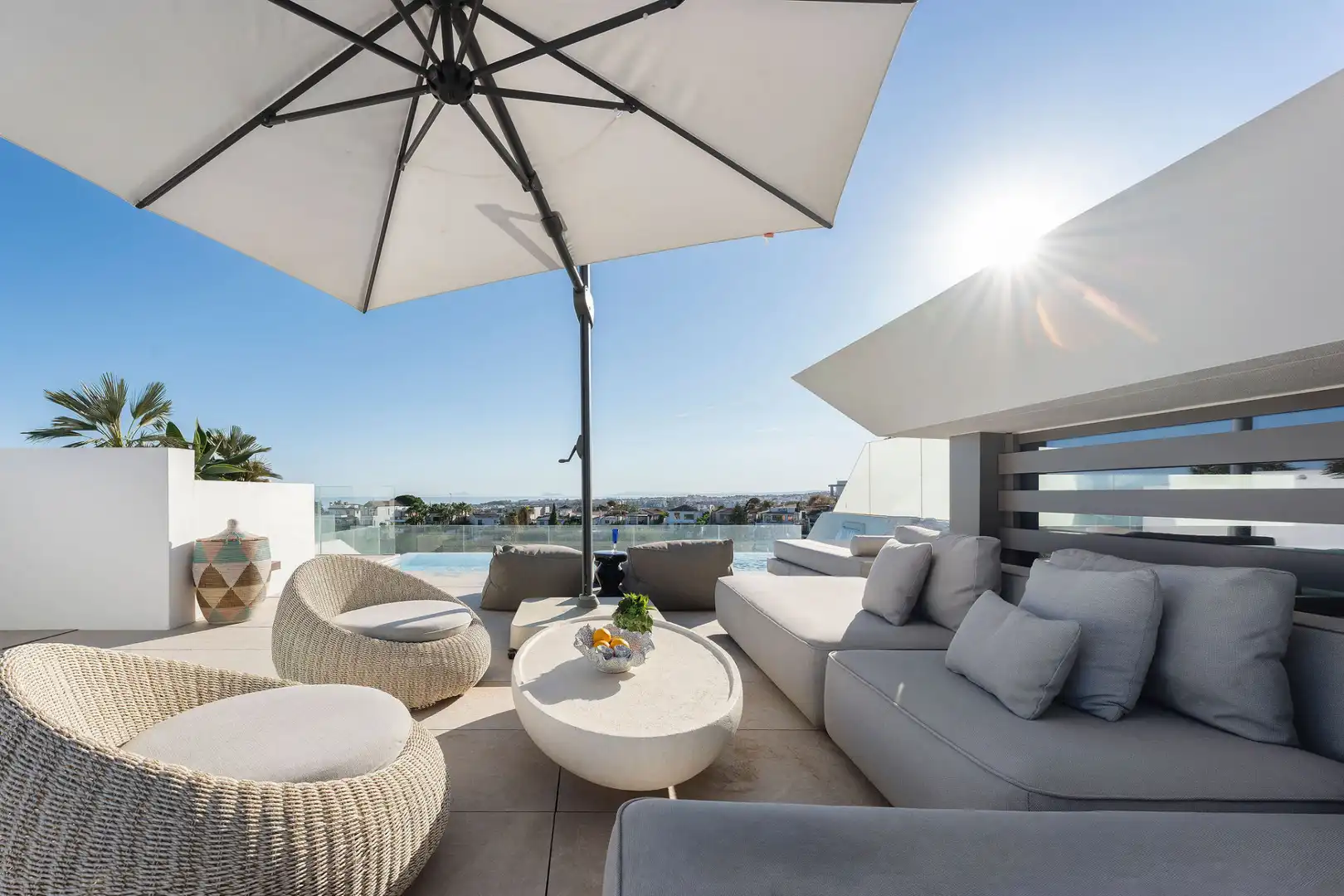 Wohnung mit Terrasse zum Verkauf in Nueva Andalucía, imagen 15