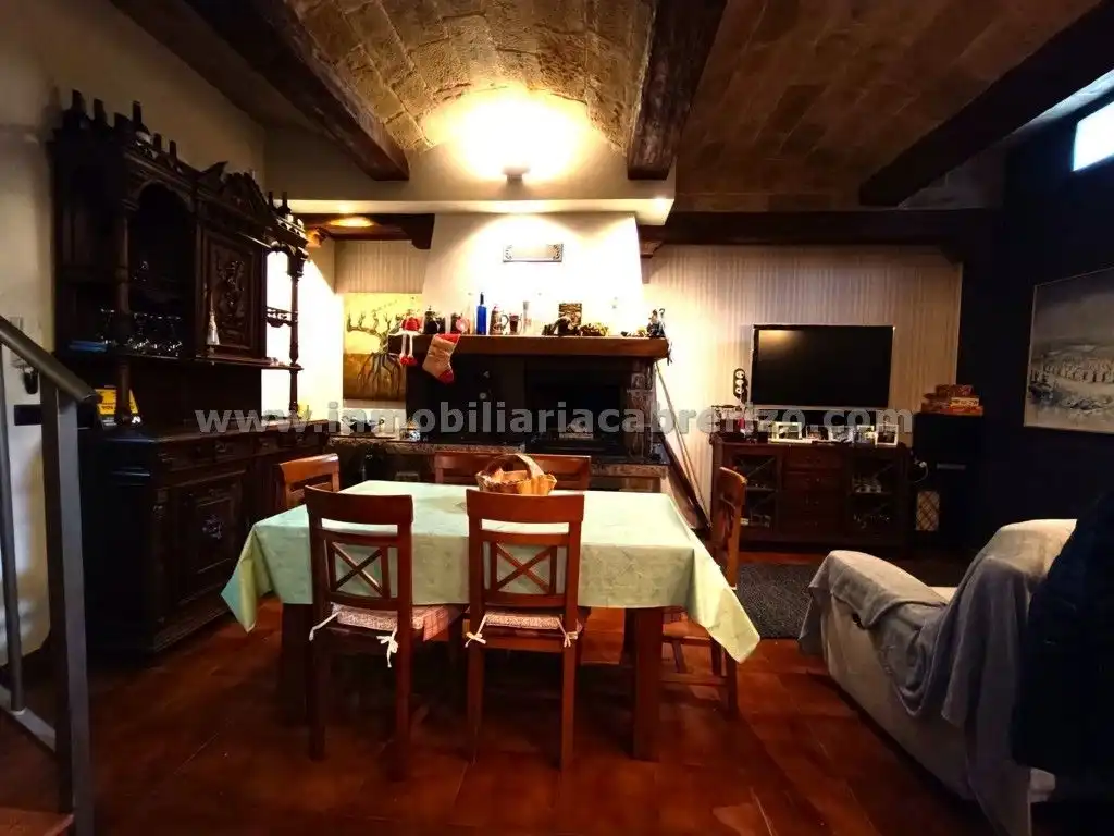 Detached homes for sale in N/A, Portillejo - Valdegastea