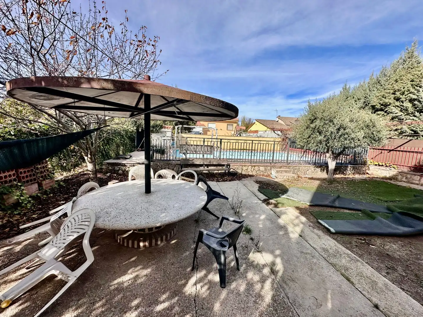 Terrasse von Haus oder Chalet zum Verkauf in Azuqueca de Henares mit Privatgarten und Schwimmbad