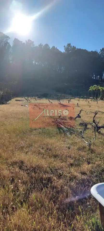 Residencial en venta en San Cibrao das Viñas