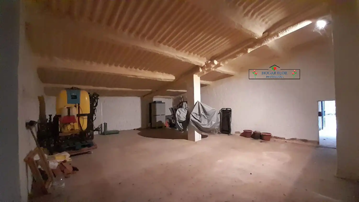 Houses for sale in La Sagrada   with Storage room