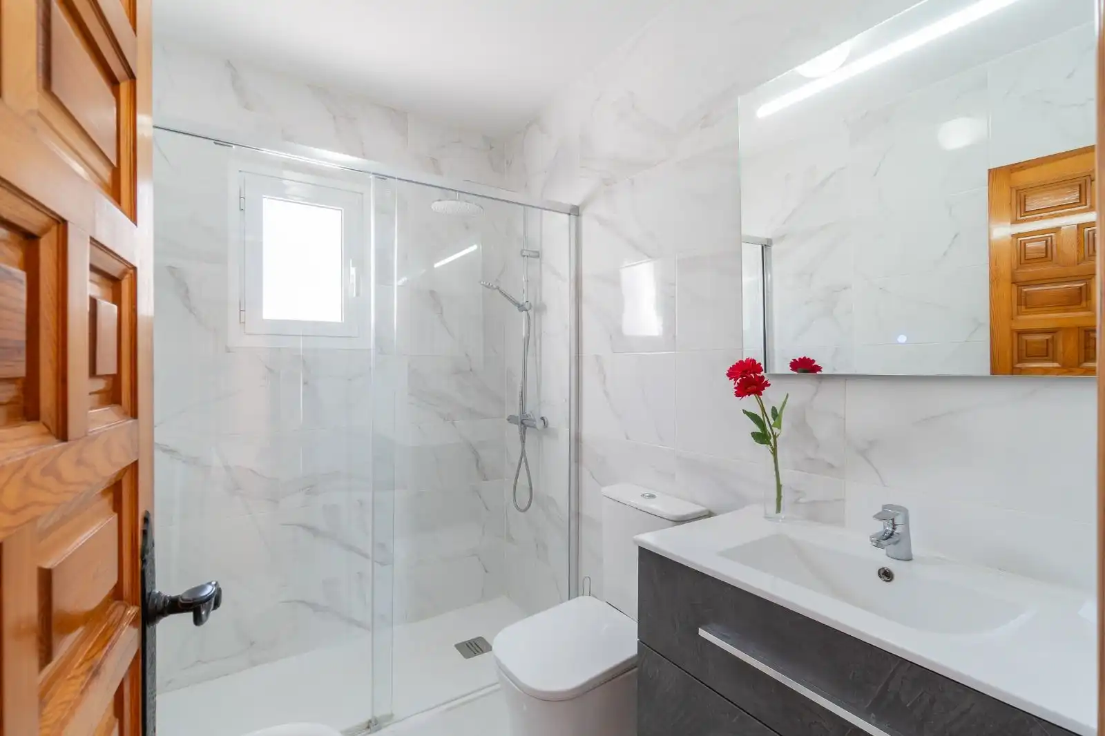 Bathroom of Detached homes for rent in Orihuela  with Air Conditioner, Terrace and Furnished