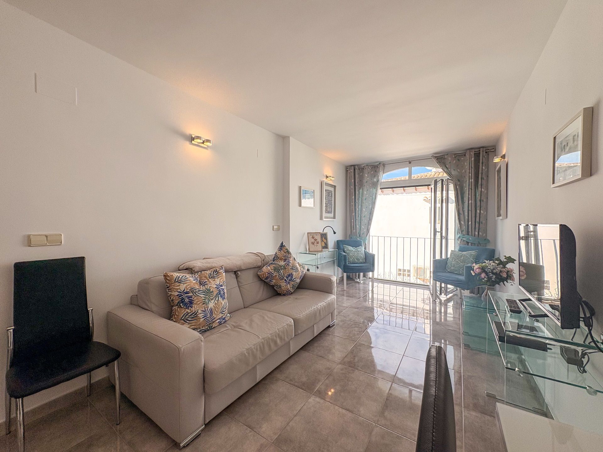 Living room of Flat to rent in Torrevieja  with Air Conditioner, Heating and Furnished