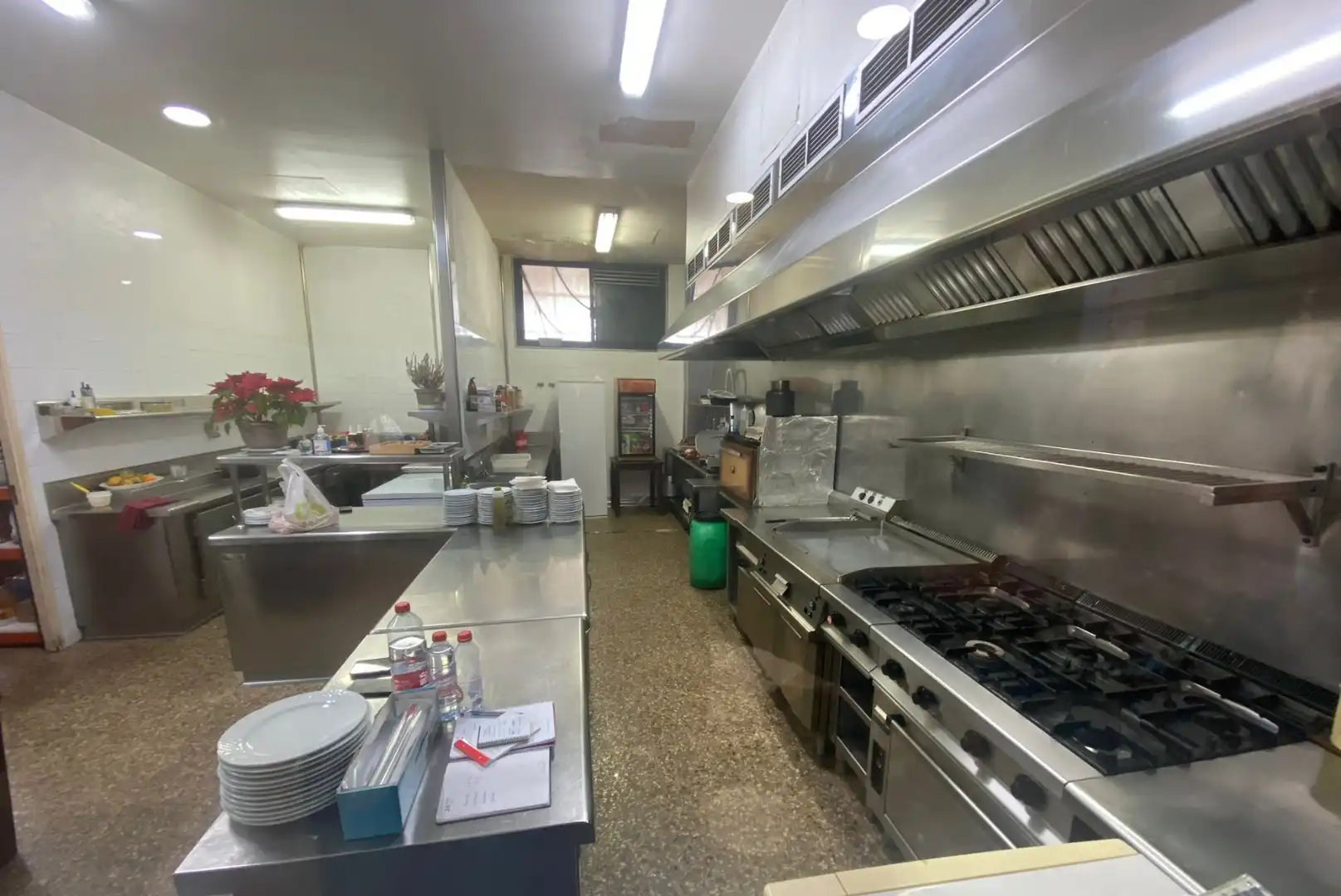 Local comercial en traspaso en Rocafonda, imagen 3