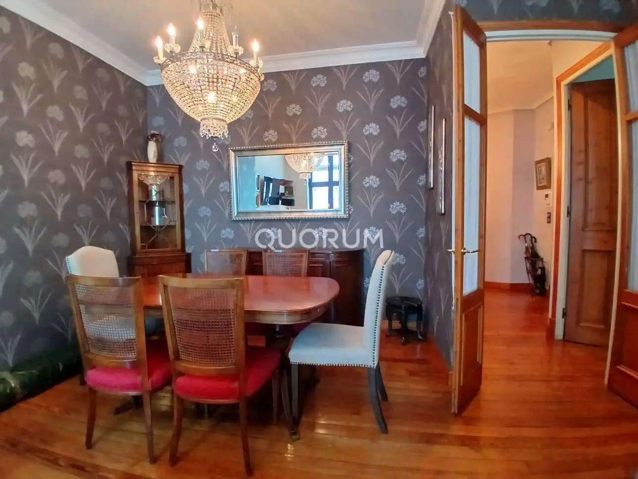 Comedor de Piso en venta en Bilbao  con Calefacción y Balcón