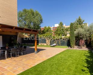 Jardí de Apartament en venda en San Sebastián de los Reyes amb Aire condicionat, Terrassa i Piscina