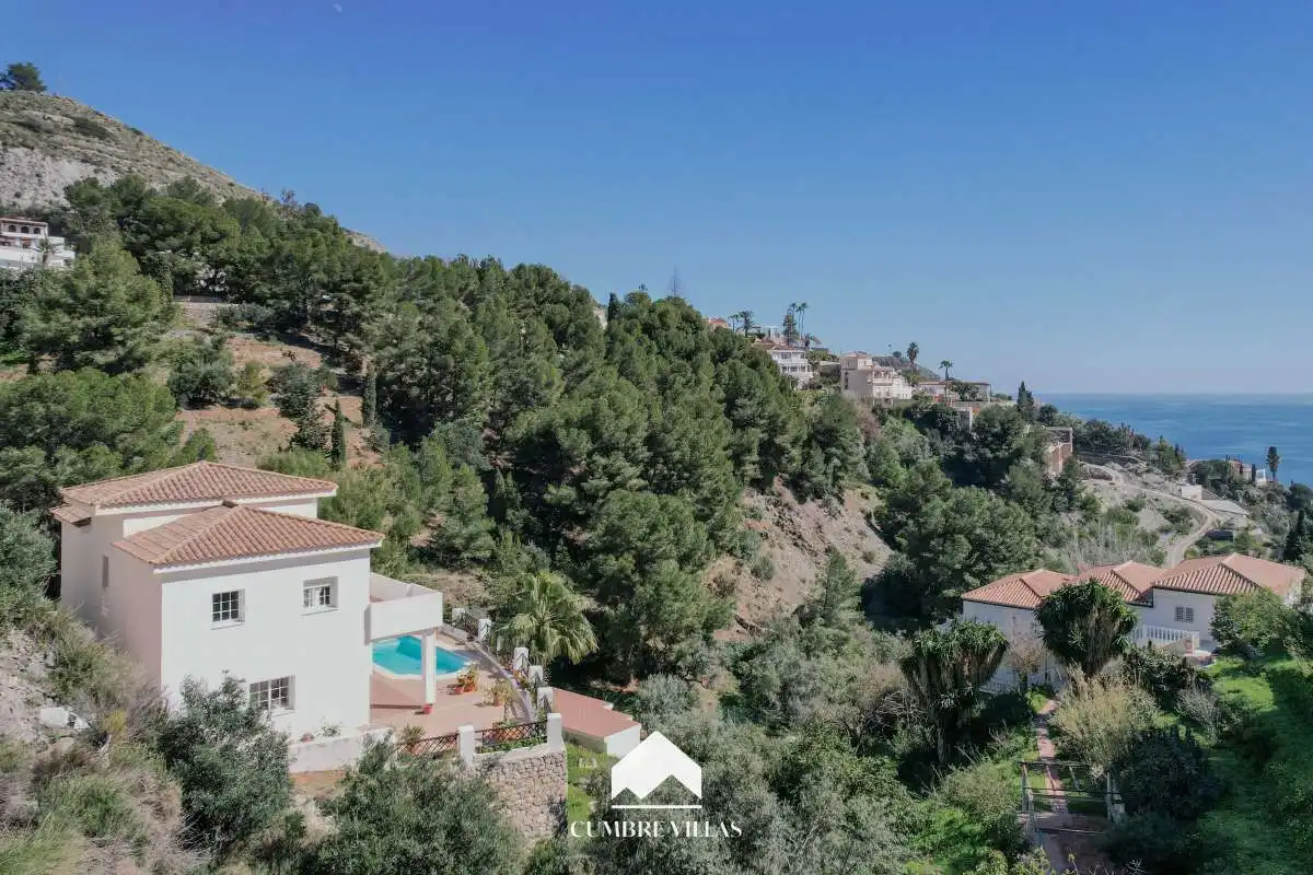 Exterior view of Houses for sale in Almuñécar  with Heating, Private garden and Terrace