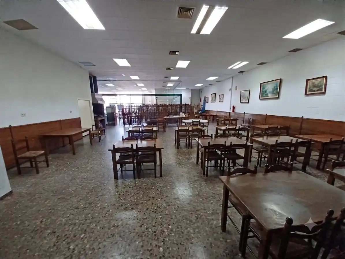Nau industrial en venda en Rubí