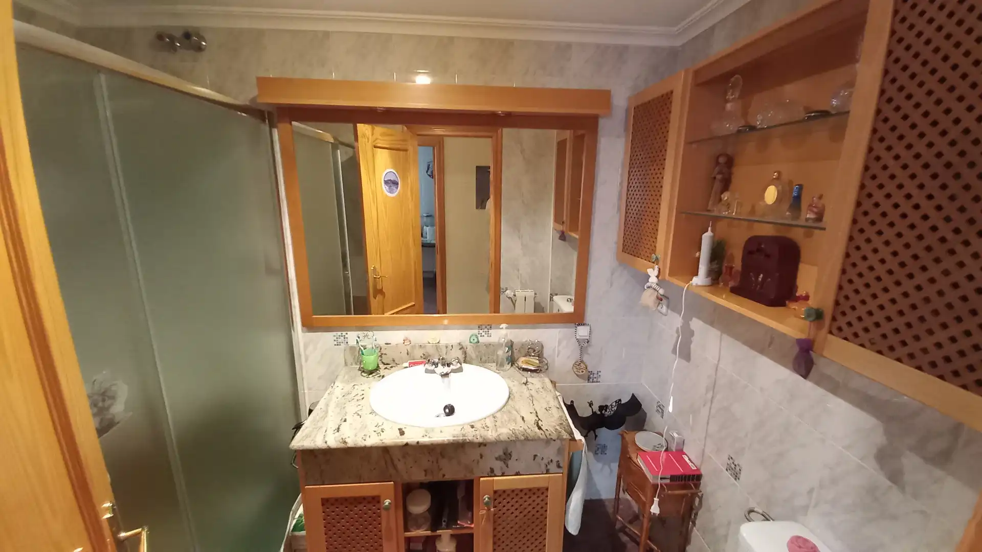 Baño de Apartamento en venta en Albacete con Calefacción y Terraza