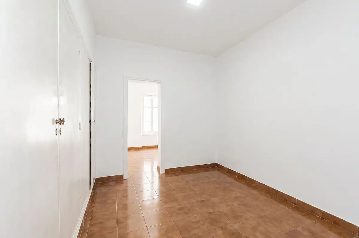 Flat for sale in Sevilla  with Heating, Terrace and Balcony