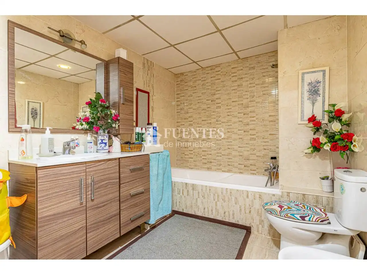 Bathroom of Flat for sale in Alicante / Alacant  with Furnished, Balcony and Alarm
