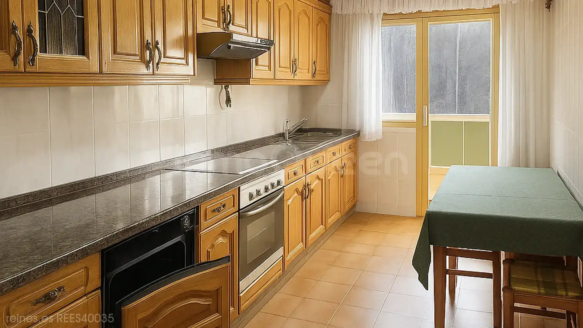 Cocina de Piso en venta en A Pontenova   con Calefacción, Terraza y Amueblado