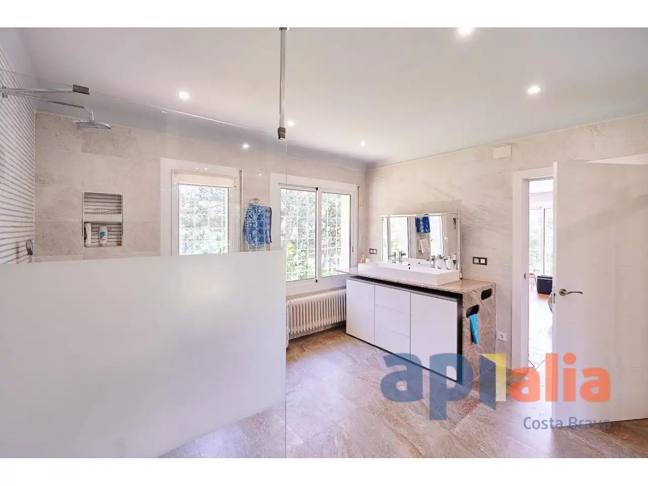 House with pool for sale in Calle  Roques Altes, imagen 13