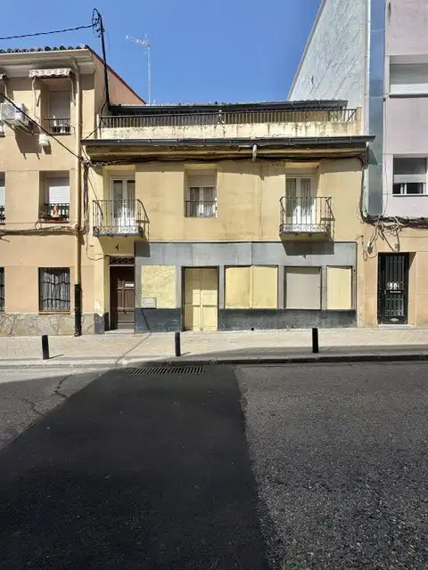Vista exterior de Casa o xalet en venda en Madrid amb Terrassa
