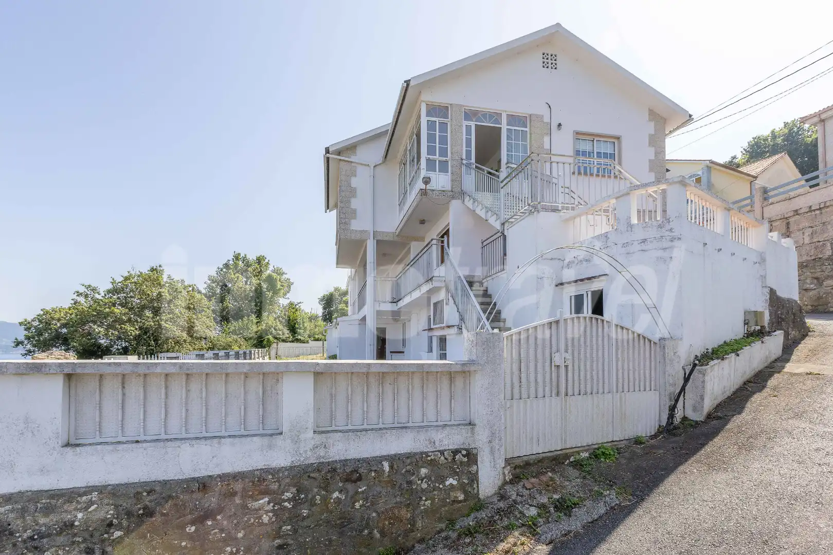 Vista exterior de Casa o chalet en venta en Sanxenxo con Calefacción, Jardín privado y Terraza