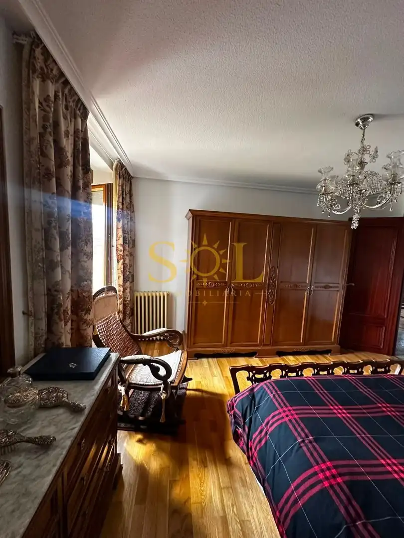 Habitación de Casa o chalet en venta en Cabrillanes con Calefacción y Jardín privado