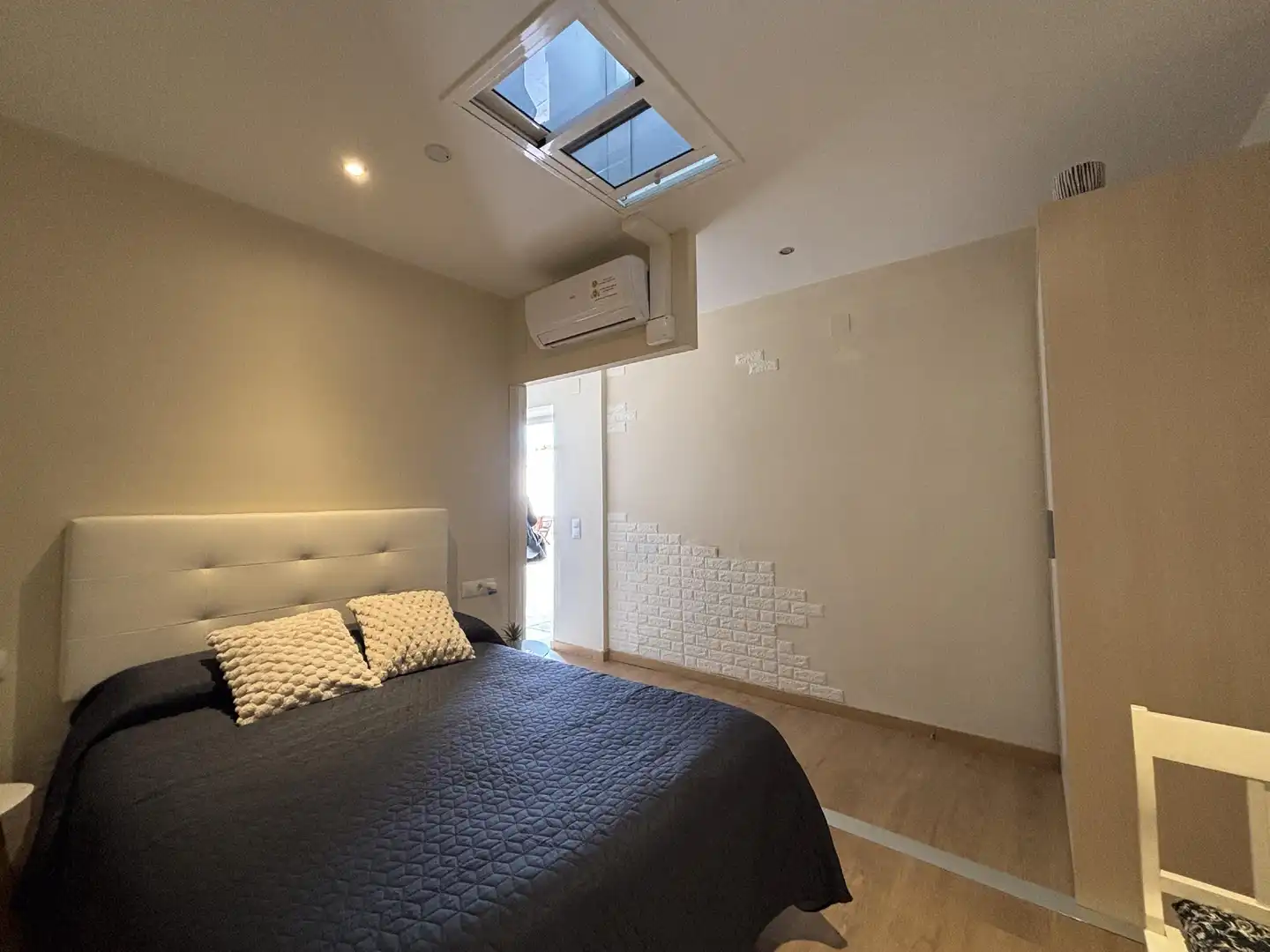 Habitación de Local en venta en Amposta