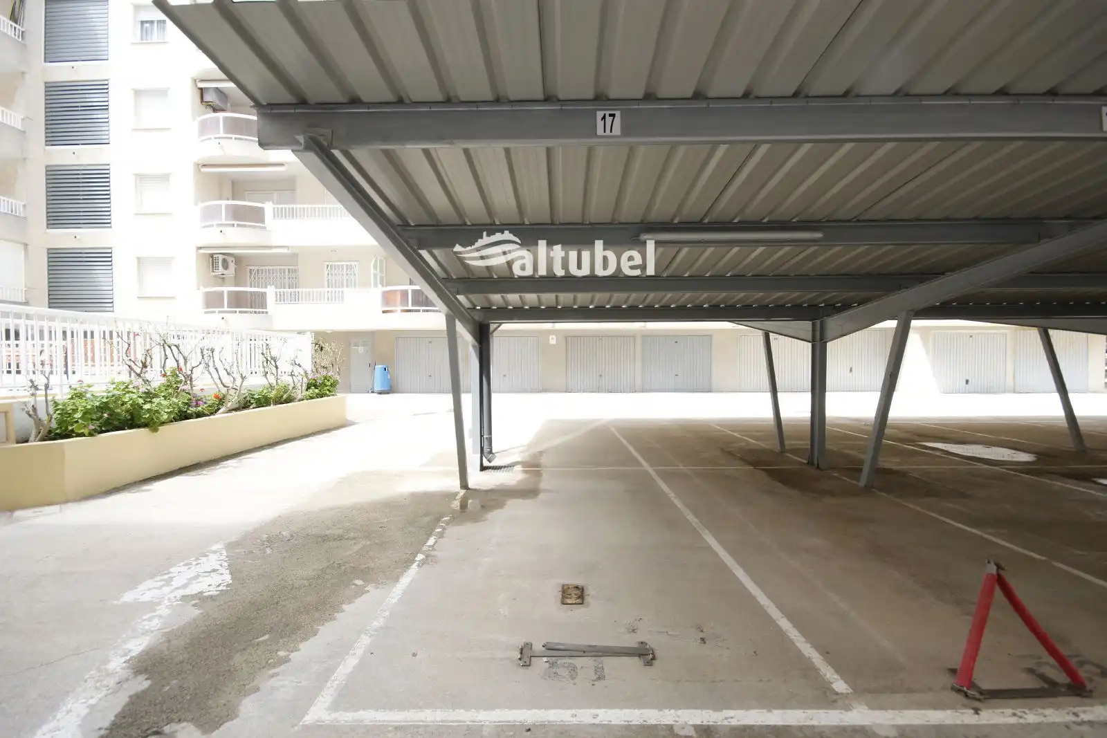 Parkplatz von Wohnungen zum Verkauf in Peñíscola / Peníscola mit Terrasse, Schwimmbad und Gemeinschaftspool